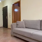 Comfy One-bedroom Flat In Golem, 1br, 2 Sofas Apartamento Golem (Tirana)