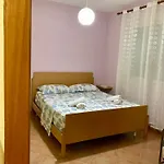 Comfy One-bedroom Flat In Golem, 1br, 2 Sofas * غوليم