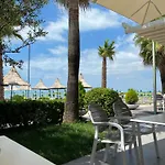 דירה Comfy One-bedroom Flat In Golem, 1br, 2 Sofas *
