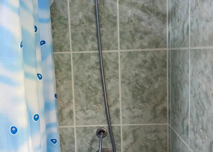 Comfy One-bedroom Flat In Golem, 1br, 2 Sofas *