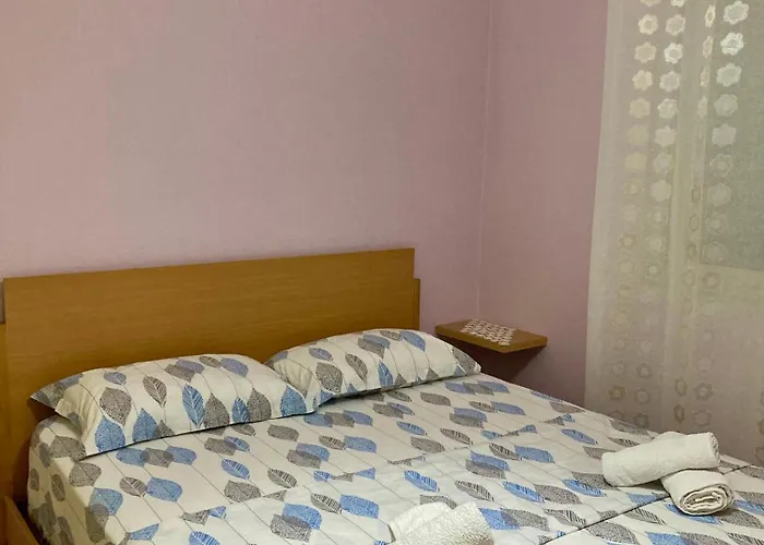 Comfy One-bedroom Flat In Golem, 1br, 2 Sofas Golem (Tirana)